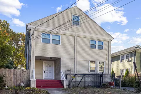 2 Washington Ct #12, Stamford, CT 06902