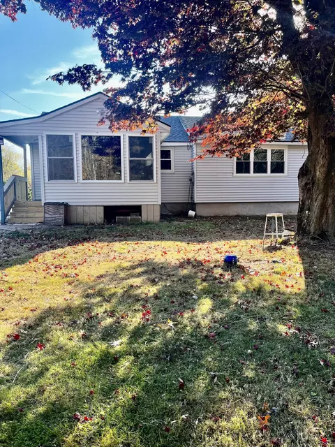 58 Abbe Rd, East Windsor, CT 06088