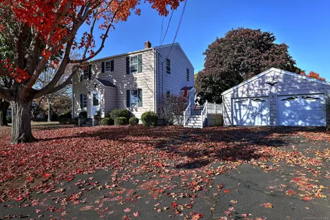 146 Ocean Ave, Stratford, CT 06615