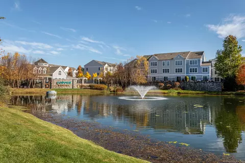 409 Copper Square Dr #409, Bethel, CT 06801