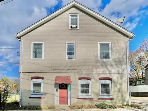 177 Foster St, Meriden, CT 06451