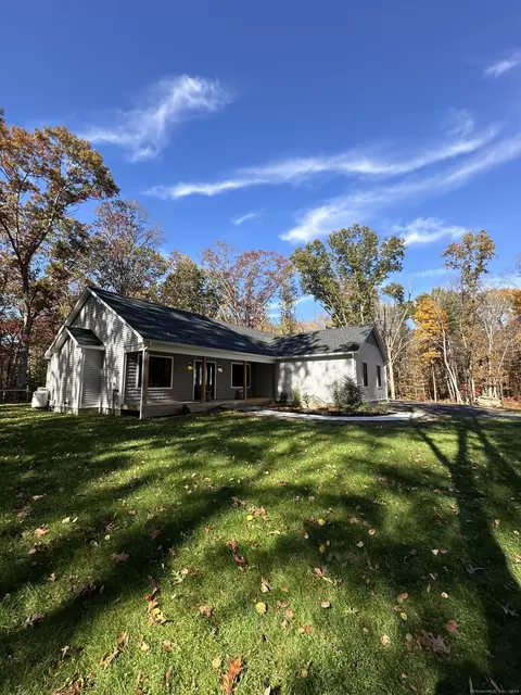 411 Church St, Brooklyn, CT 06234
