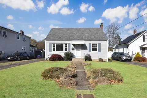 33 Wilson St, Plainville, CT 06062