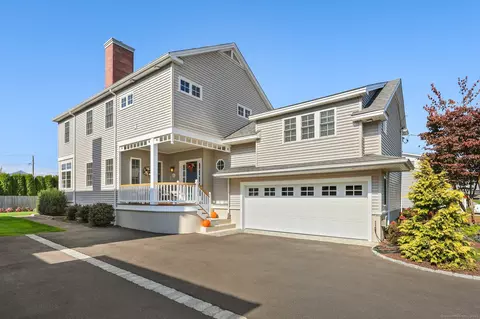 105 3rd Ave, Stratford, CT 06615