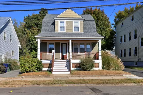 60 Bennett St, Bridgeport, CT 06605