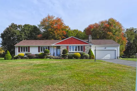 321 Michael Ct, Orange, CT 06477