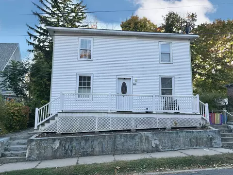 117 Charles St, Meriden, CT 06450