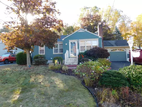 14 Carol Dr, East Haven, CT 06512