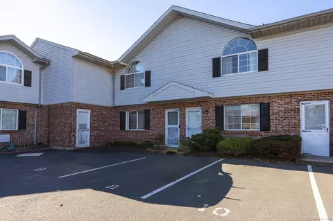 975 Meriden Rd #11, Waterbury, CT 06705