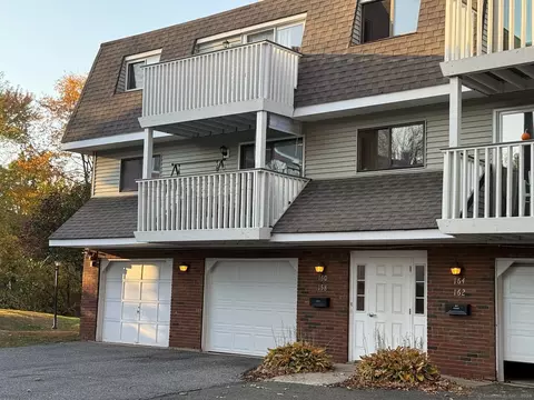158 Churchill Dr #158, Newington, CT 06111