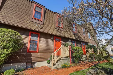 409 Hope St #G, Stamford, CT 06906
