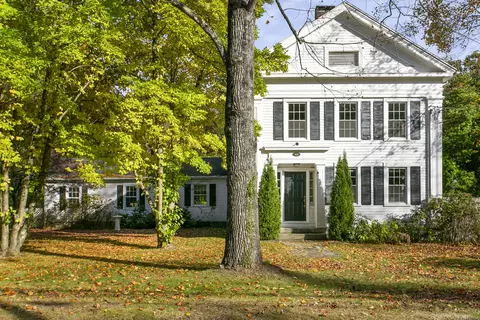 40 University Dr, Torrington, CT 06790