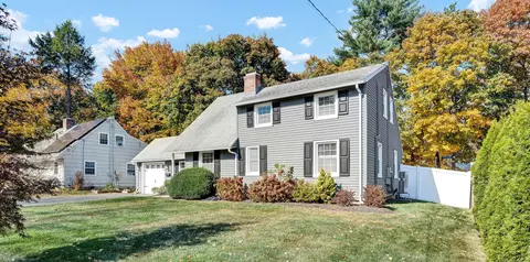 12 Fairfield Rd, West Hartford, CT 06117