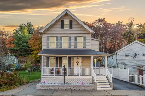 95 Coen St, Naugatuck, CT 06770
