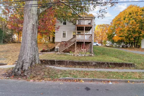 100 Woodland St, Meriden, CT 06451