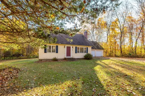 481 Westchester Rd, Colchester, CT 06415