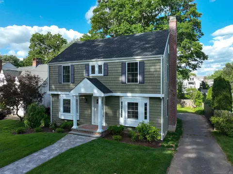 120 Robin Rd, West Hartford, CT 06119