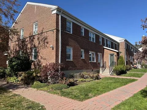 59 Hope St #C, Stamford, CT 06906
