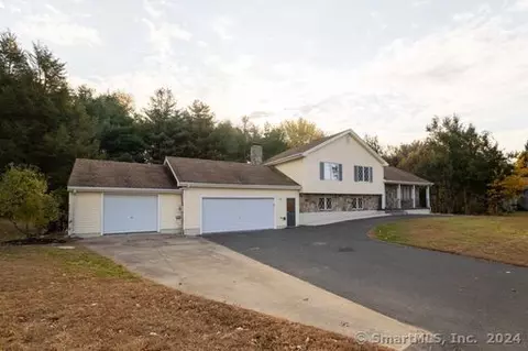 20 Meadowlark Dr, Windsor, CT 06095