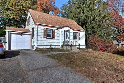 10 Calvert Pl, Bridgeport, CT 06606
