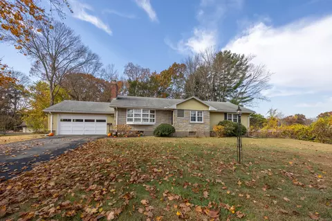 15 Leonard Dr, East Hartford, CT 06118