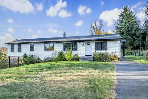 25 Arrowhead Ct, Durham, CT 06422 photo 1