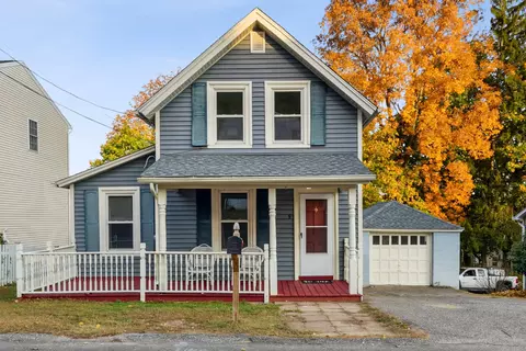 9 Fairview Ave, Shelton, CT 06484