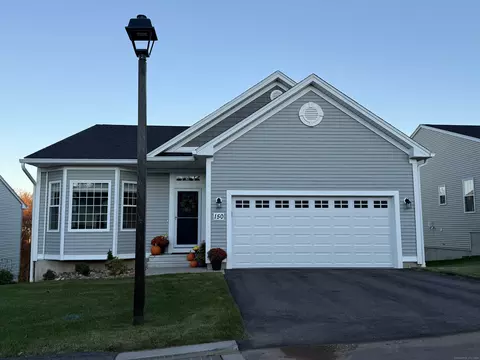 132 Webster Ln #2-16, Middletown, CT 06457