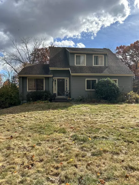 85 Kendrick Ln, Windsor, CT 06095