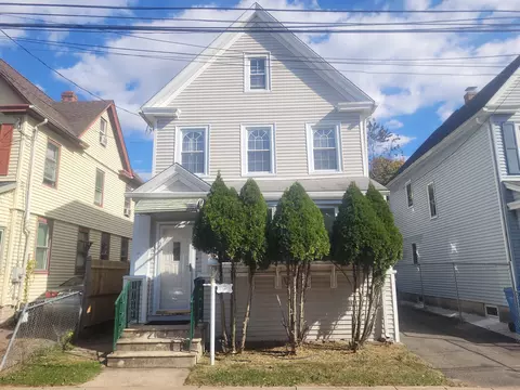 15 Belmont St, Hamden, CT 06517