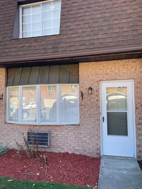 909 Hamilton Ave #10, Waterbury, CT 06706