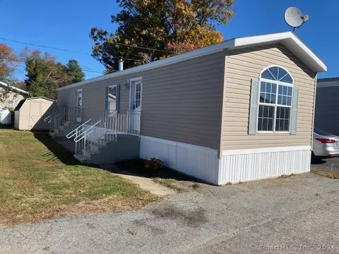 76 Fair Acres Cir, Stonington, CT 06378