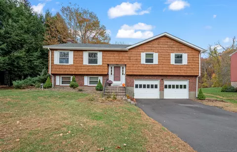 156 Kennedy Rd, Manchester, CT 06042