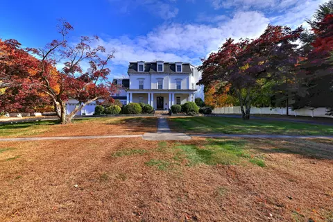 61 Seymour Ave #2, Derby, CT 06418