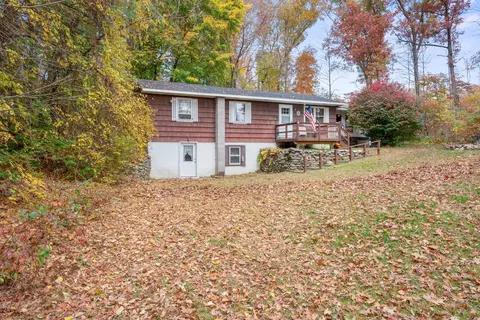 740 Plainfield Rd, Griswold, CT 06351