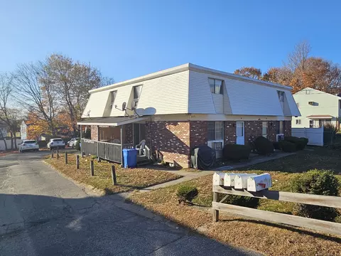 387 Bucks Hill Rd, Waterbury, CT 06704
