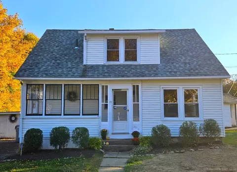 17 Molzon Pl, Bristol, CT 06010