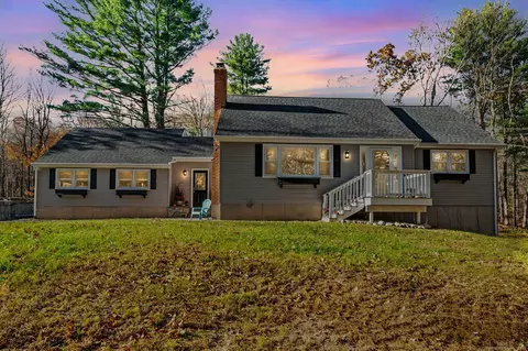 678 Bunker Hill Rd, Coventry, CT 06238