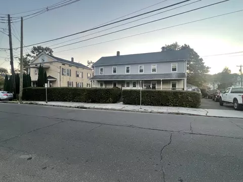 10-12 William St, Danbury, CT 06810