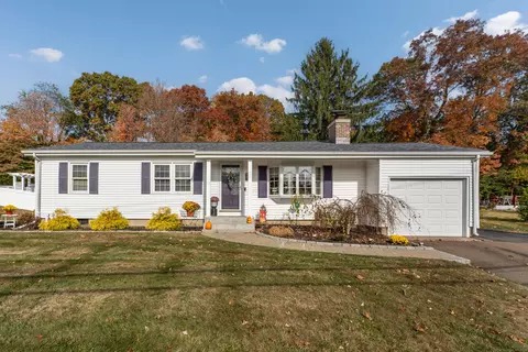 46 Pine Orchard Rd, Branford, CT 06405