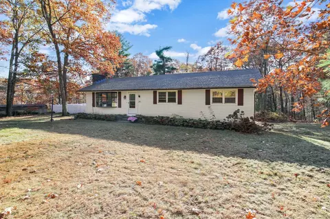 34 Newell Hill Rd, Ellington, CT 06029