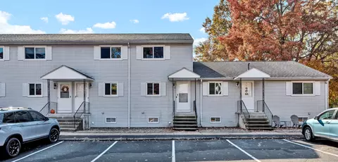 236 East St #A2, Plainville, CT 06062