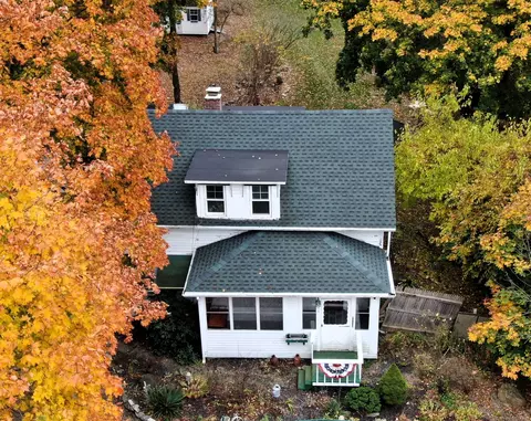 624 Pleasant St, Windham, CT 06226