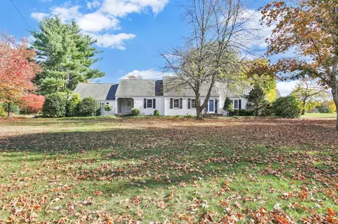 115 Tripp Rd, Ellington, CT 06029