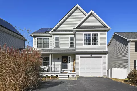 28 High Meadow Ln, Bristol, CT 06010