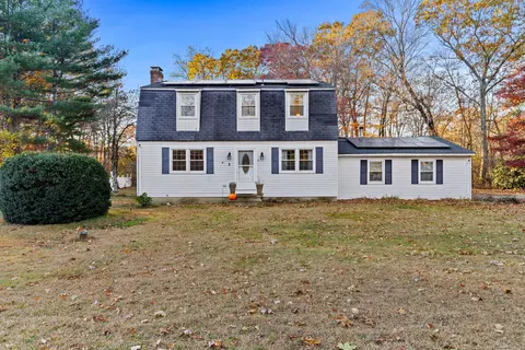 2 Sypher Rd, Chester, CT 06412
