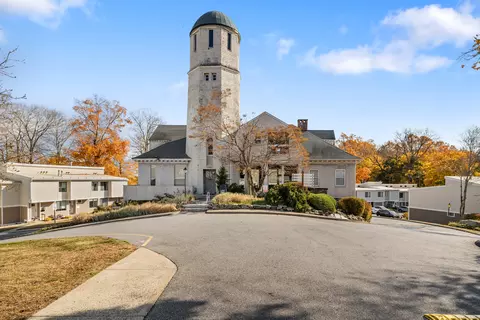 2 Carpenter Close Close #2, Ridgefield, CT 06877
