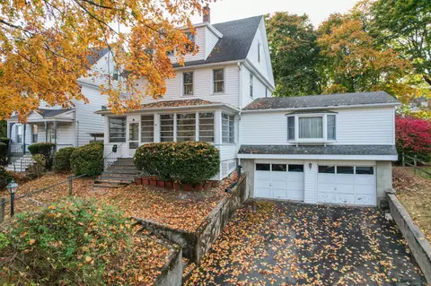 18 May Ave, Naugatuck, CT 06770