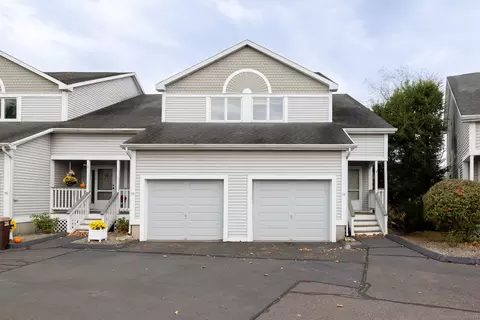 675 Newfield St #14, Middletown, CT 06457