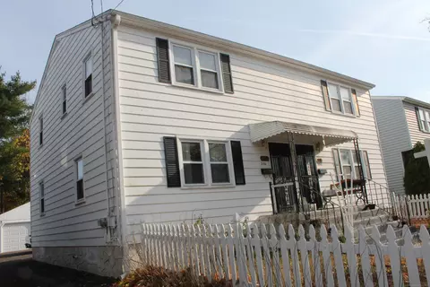 332 S Cherry St, Wallingford, CT 06492